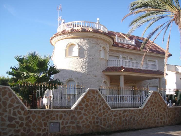 Chalet Muy Cerca De La Playa Con Piscina Privada Dehesa de Campoamor  외부 사진